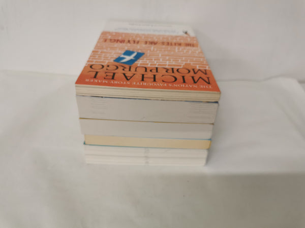 Children's Fiction Reading Books x 5 inc. My Family & Other Romans