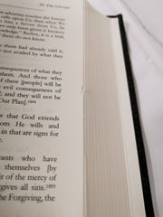 The Qur'an: With Surah Introductions and Appendices (Large Size)