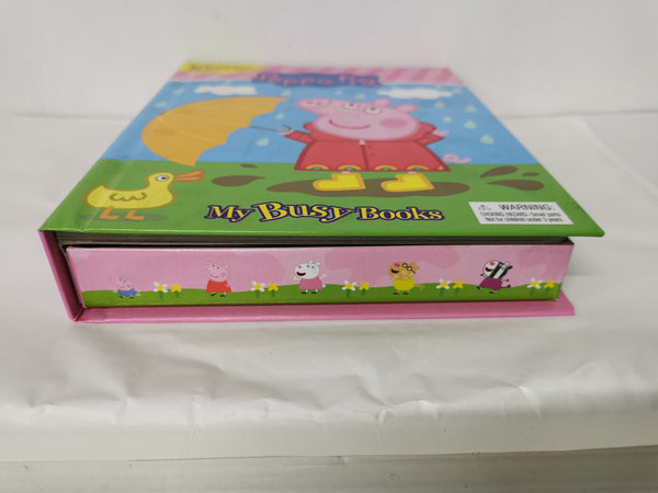 Peppa Pig My Busy Book: Includes 10 Plastic Figurines and a playmat